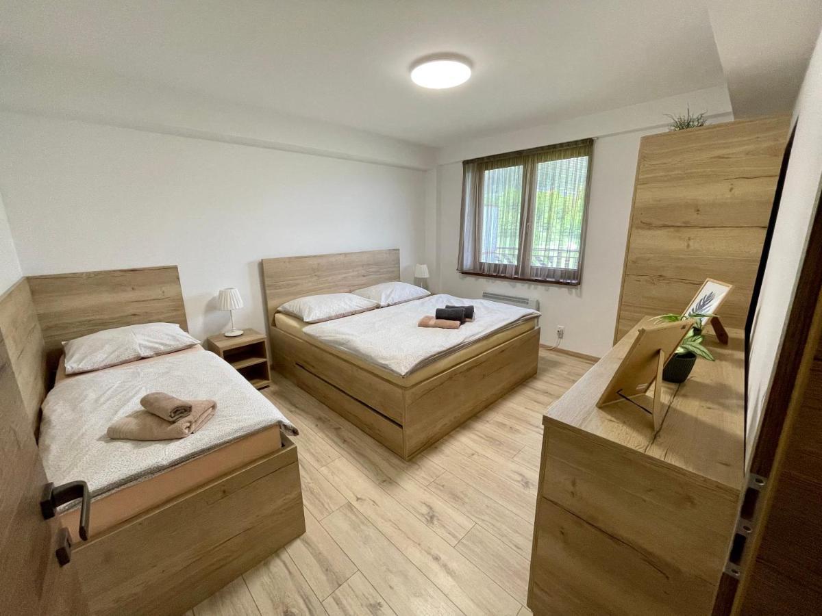 Mj Apartments Panorama Доновали Екстериор снимка