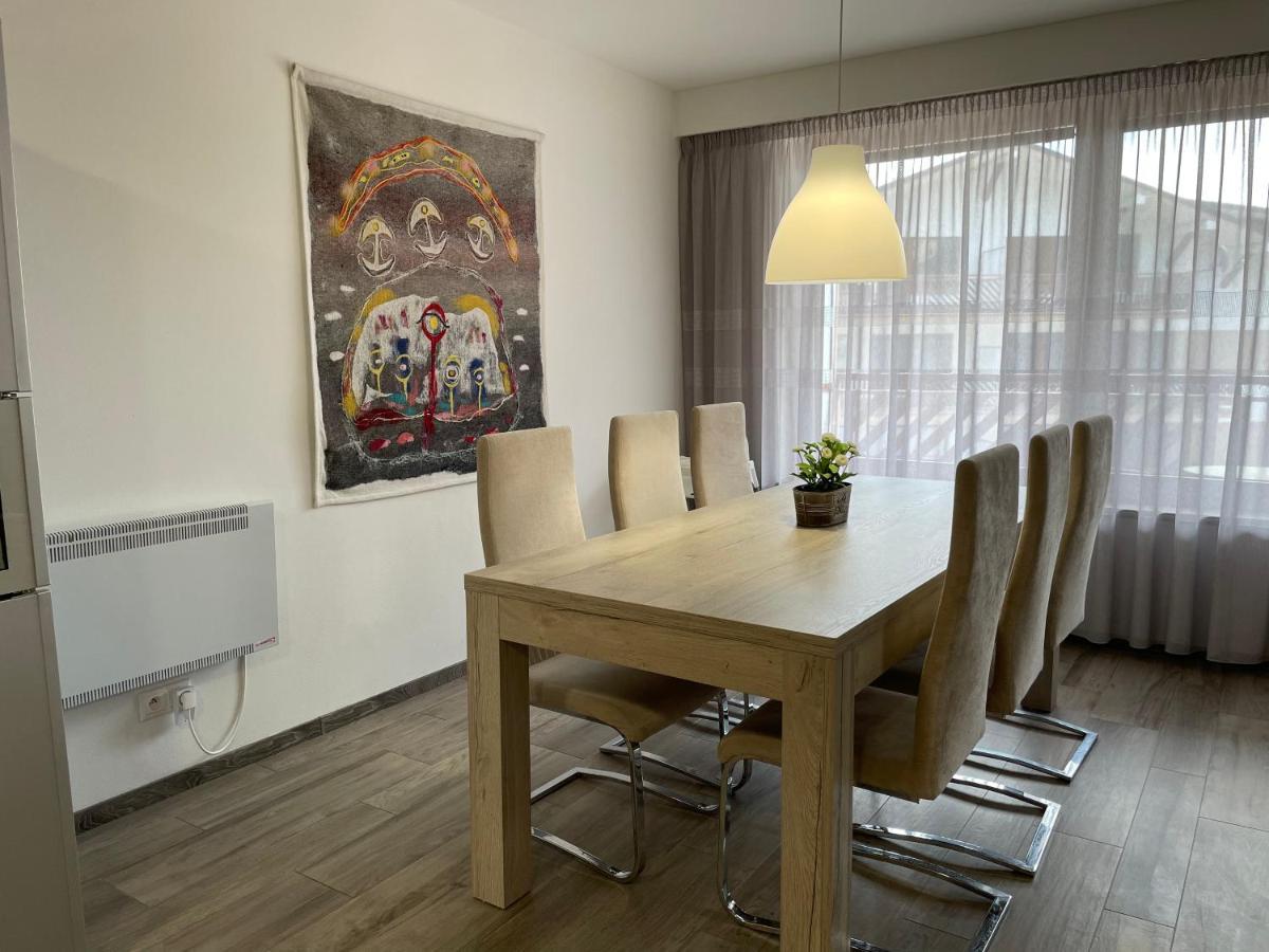 Mj Apartments Panorama Доновали Екстериор снимка