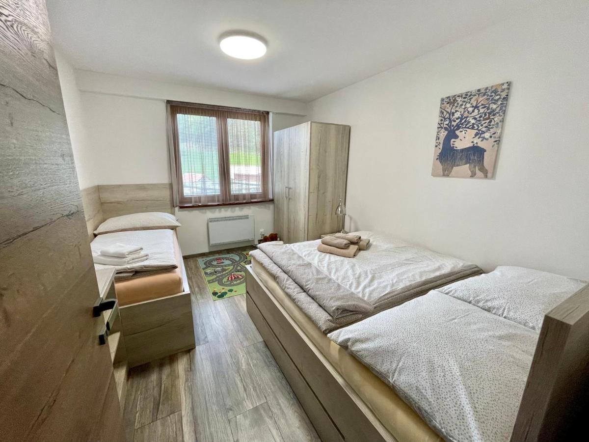 Mj Apartments Panorama Доновали Екстериор снимка