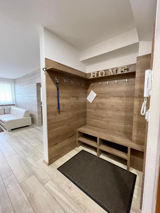 Mj Apartments Panorama Доновали Екстериор снимка