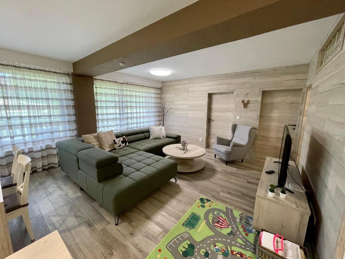Mj Apartments Panorama Доновали Екстериор снимка