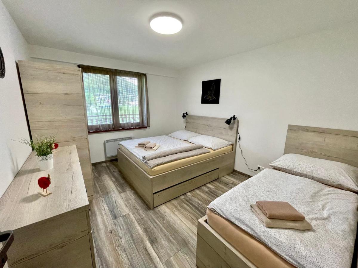 Mj Apartments Panorama Доновали Екстериор снимка