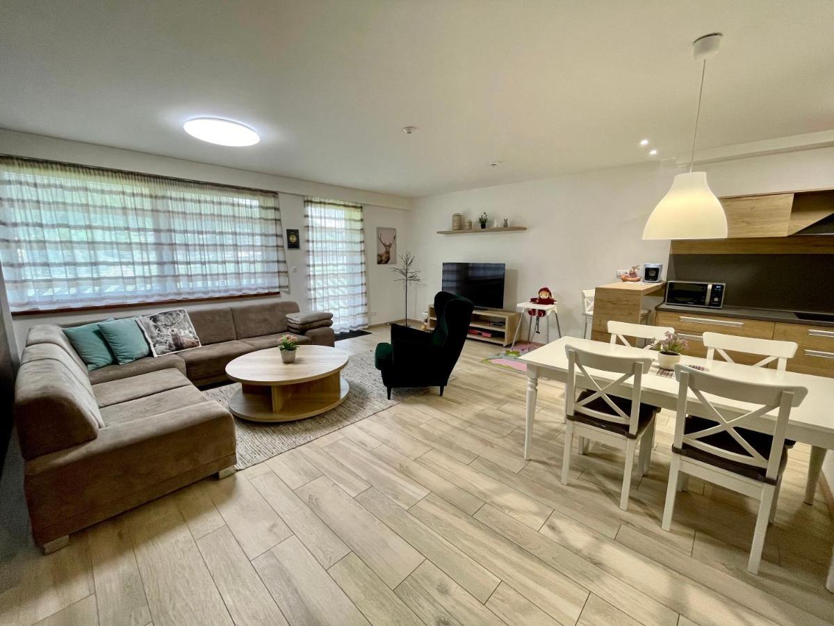 Mj Apartments Panorama Доновали Екстериор снимка