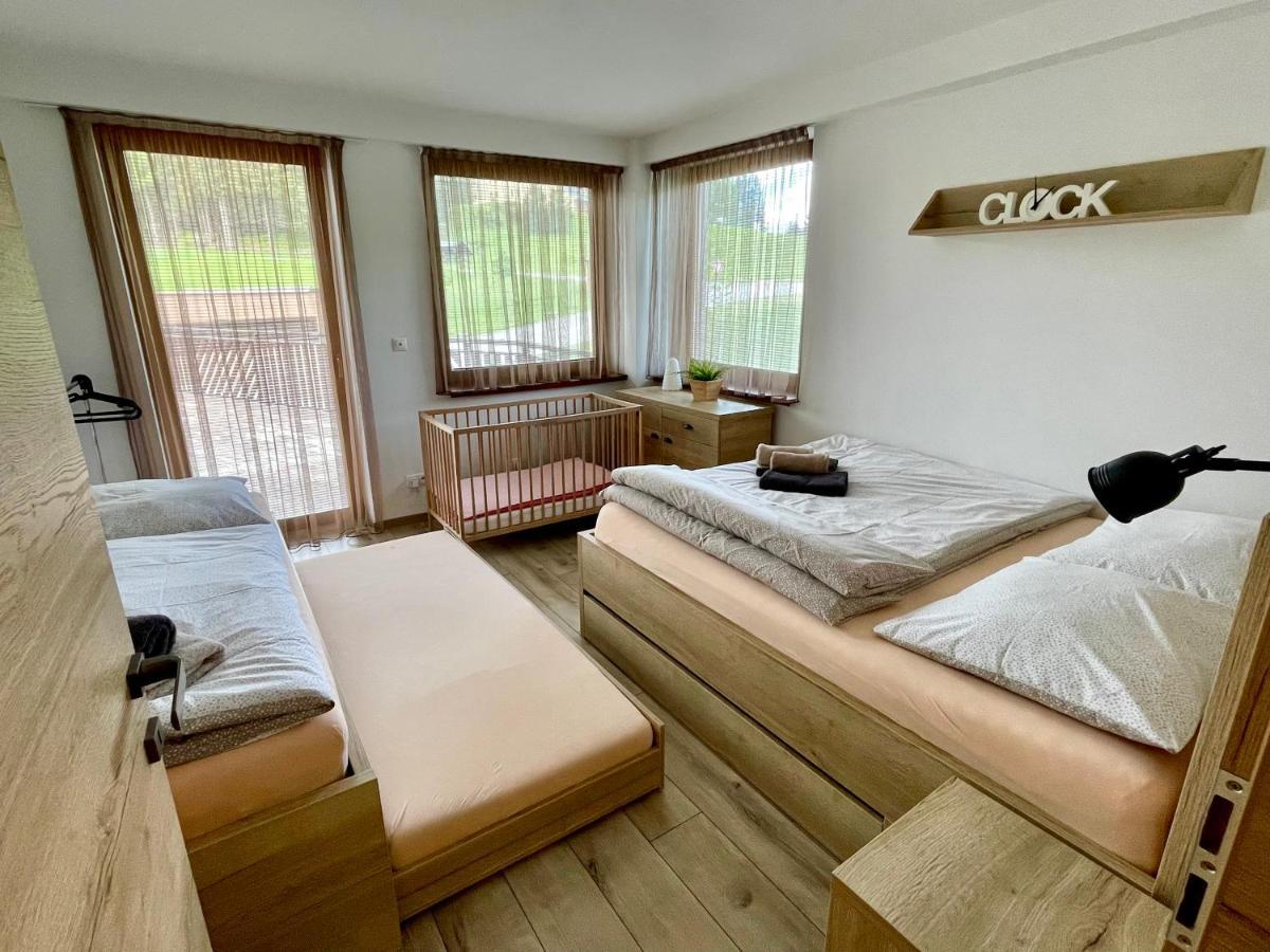 Mj Apartments Panorama Доновали Екстериор снимка